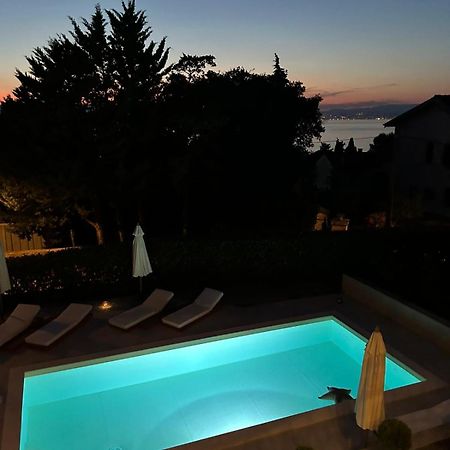 Villa Antunovic Малинска Екстериор снимка