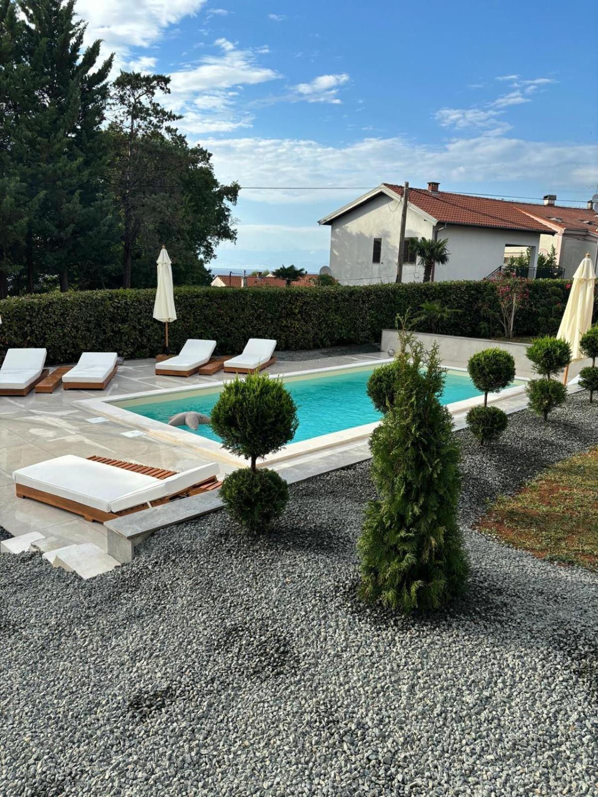Villa Antunovic Малинска Екстериор снимка